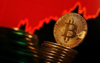 Bitcoin price chart showing bullish trend near $112,000 on May 23, 2025