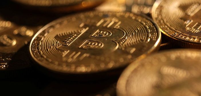 Bitcoin reaches $105,000 amid US credit rating downgrade