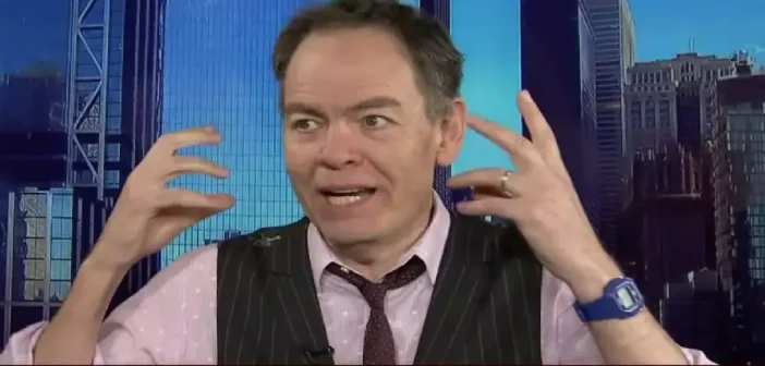 Max Keiser on stage speaking about Bitcoin and Ethereum