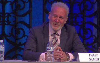 Peter Schiff, Bitcoin logo, and U.S. politicians collage