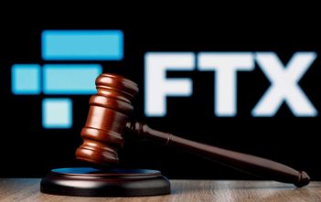 FTX logo and Payoneer symbol representing crypto payouts to users